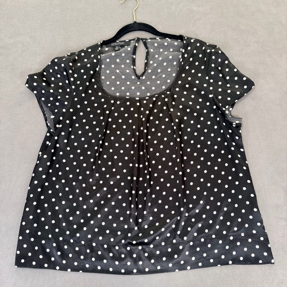 Kasper Women’s Black & White Polka Dot Short Sleeve Scoop Neck Top/ Blouse Sz 16